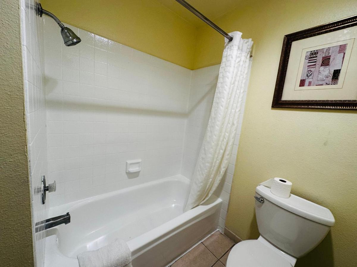 Royal Inn Motel Cypress Bagian luar foto